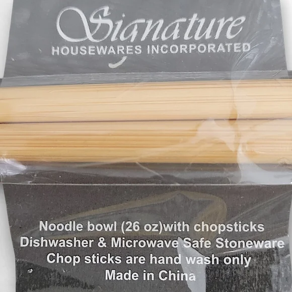 Black Noodle Bowl with Chopsticks 26 oz - Picture 4 of 4